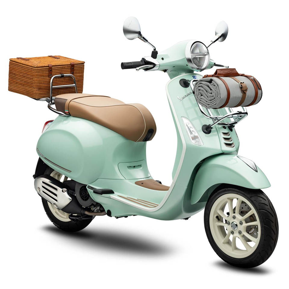 2021 Vespa Primavera Pic Nic