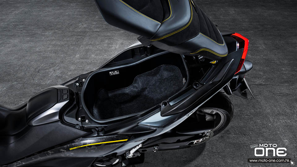 2021 YAMAHA T-MAX 560 20TH