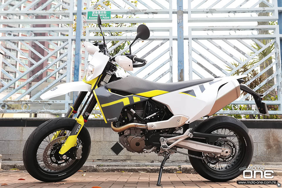 2021 Husqvarna 701 Supermoto