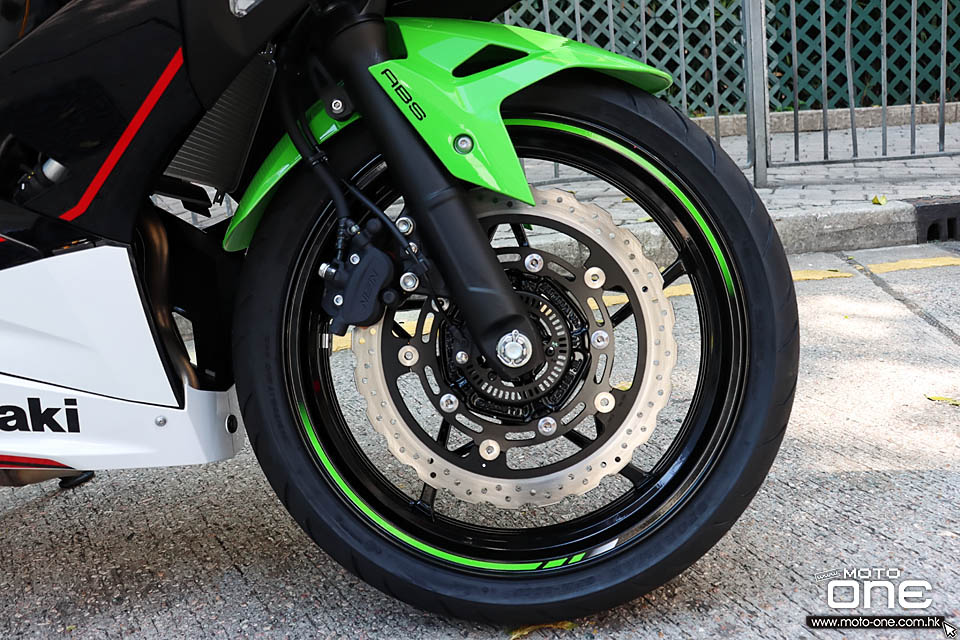 2021 KAWASAKI NINJA400 ABS