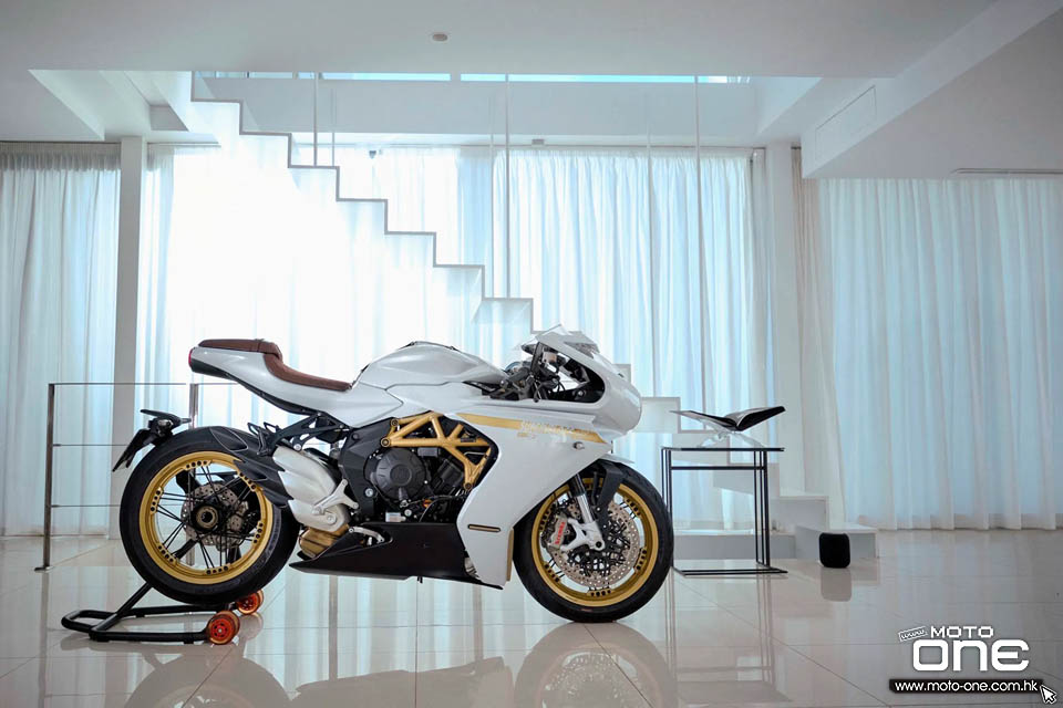 2021 MV AGUSTA Superveloce 800 S