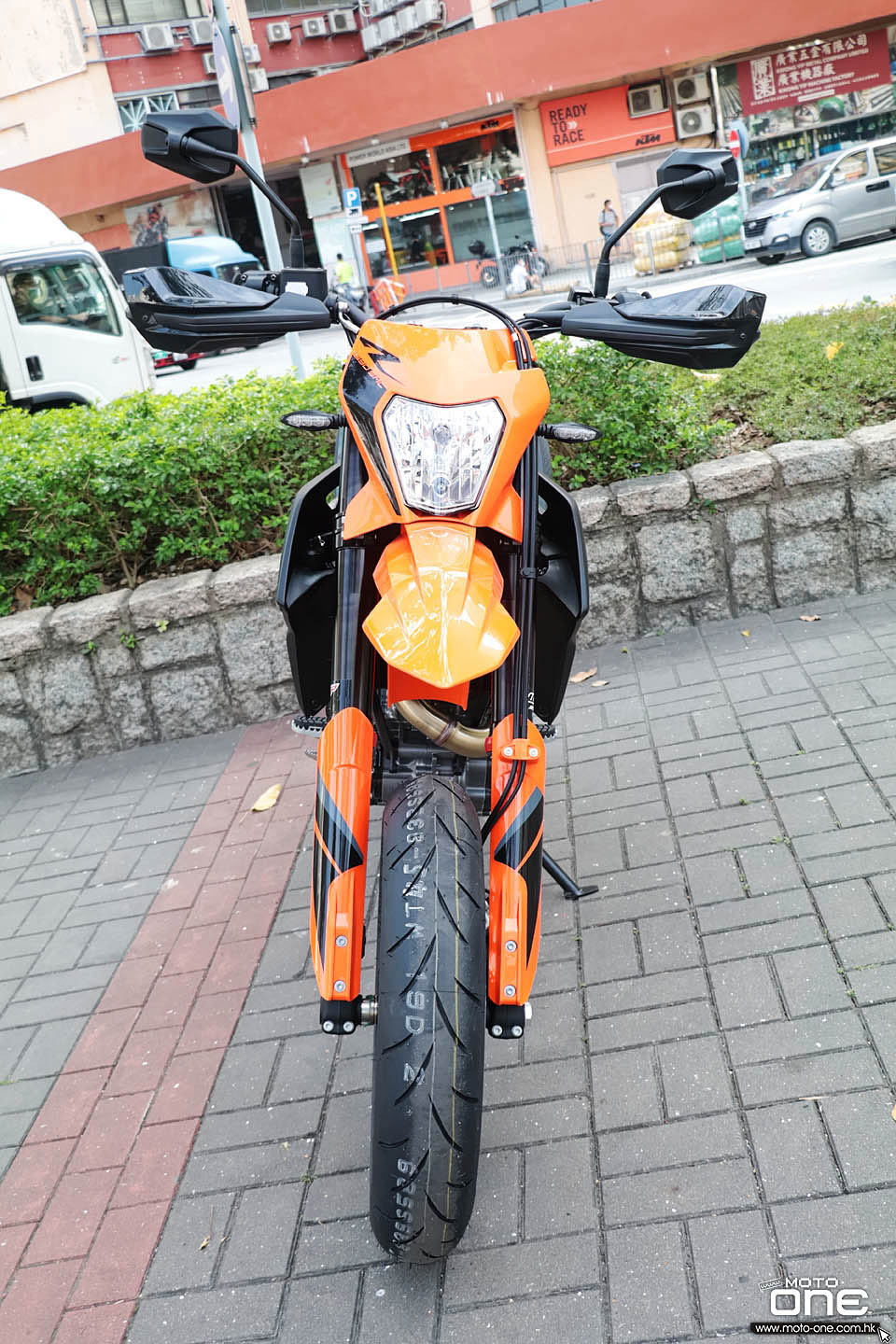 2021 KTM 690 SMC R