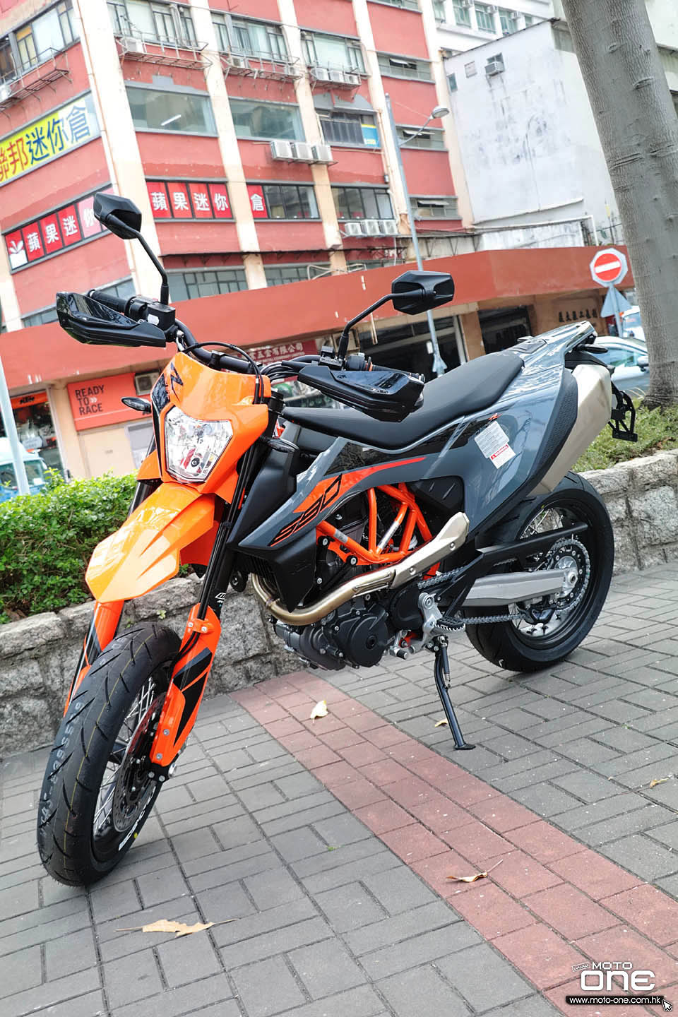 2021 KTM 690 SMC R