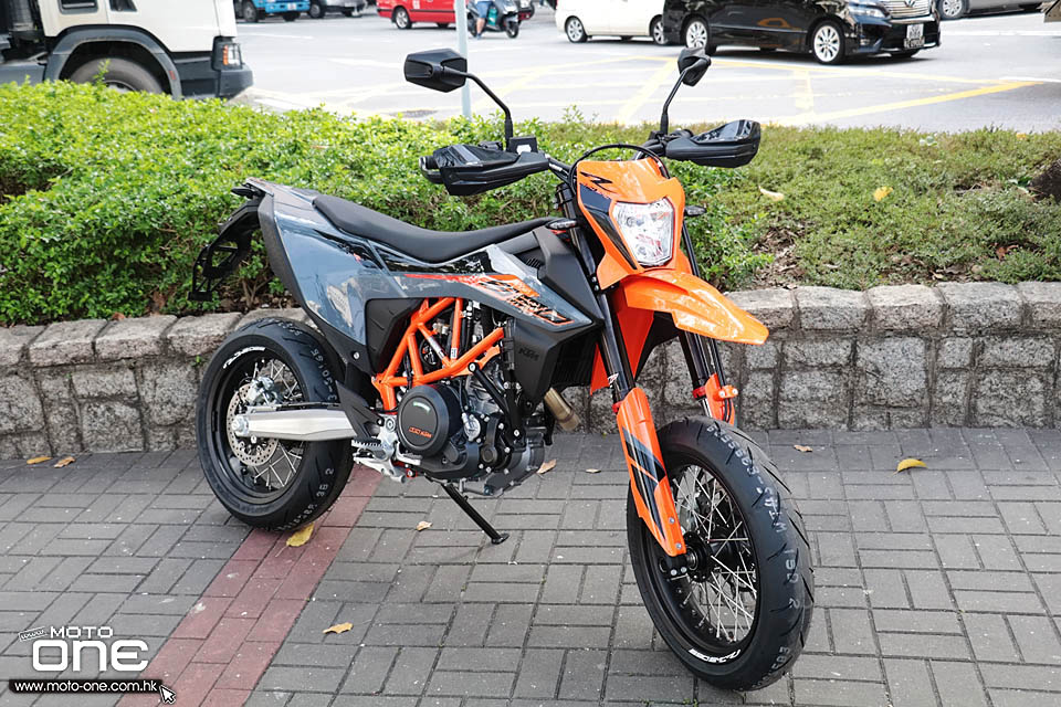 2021 KTM 690 SMC R