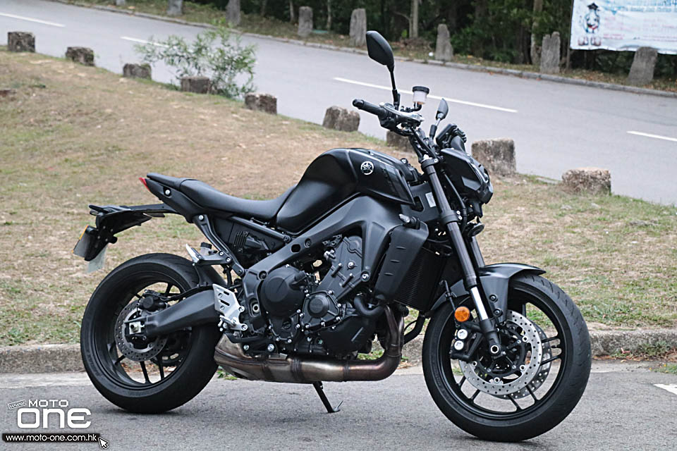 2021 YAMAHA MT-09 TEST