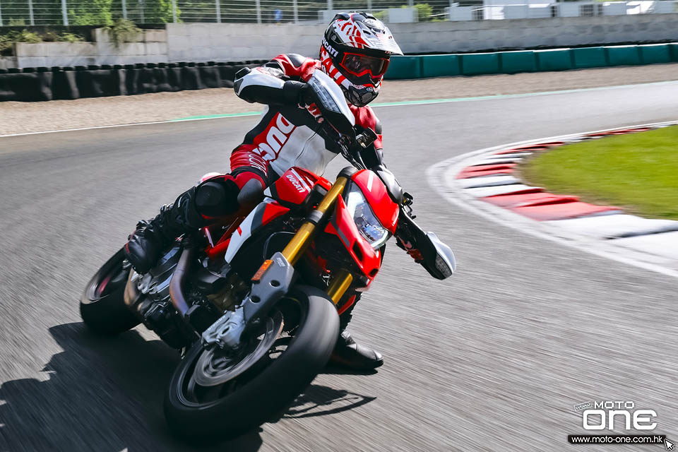 2022 Hypermotard 950 SP