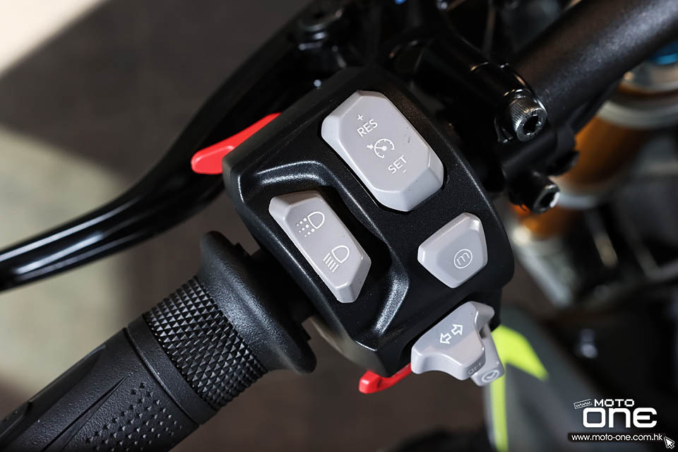 2021 Triumph Speed Triple 1200 RS