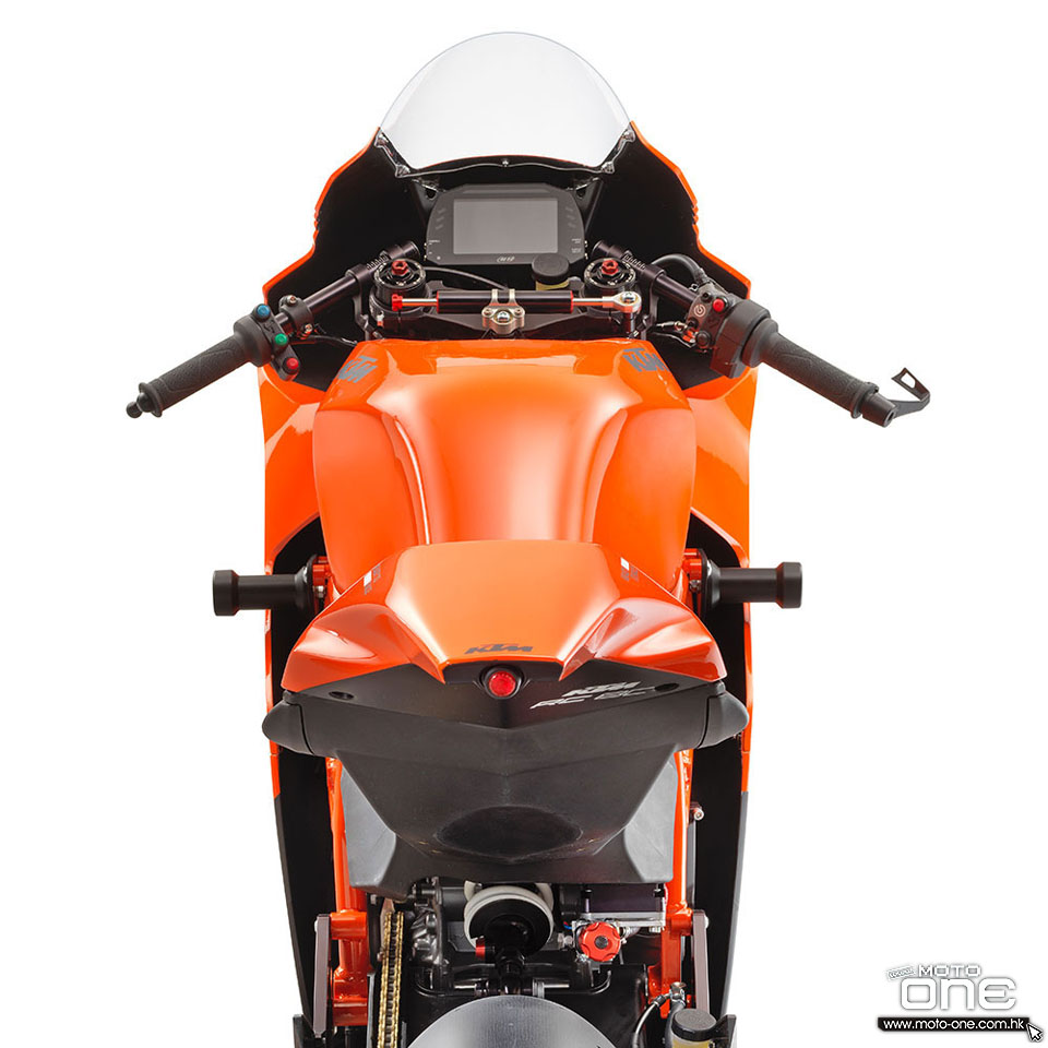 2022 KTM RC-8C track