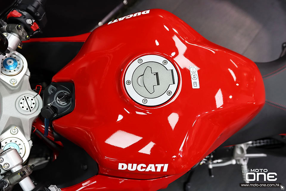 2021 DUCATI SUPERSPORT 950 S