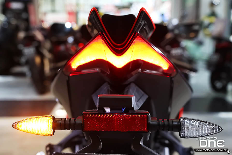2021 Aprilia RSV4 Factory and Tuono V4 Factory