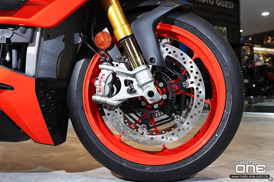 2021 Aprilia RSV4 Factory and Tuono V4 Factory