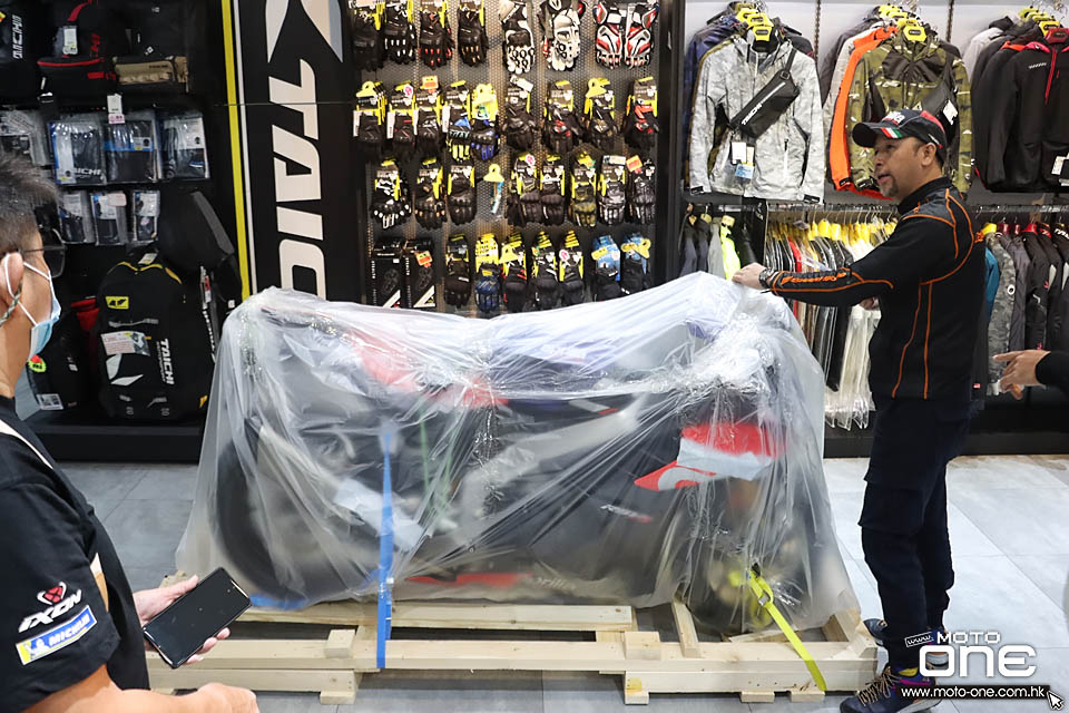 2021 APRILIA RSV4 OPEN BOX