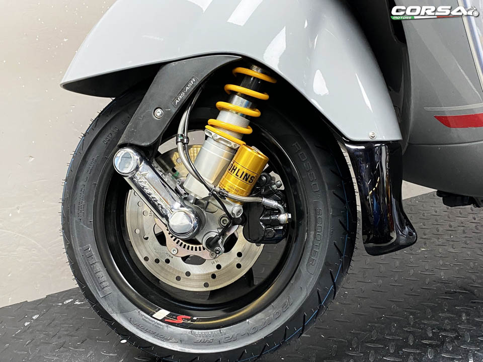 Vespa GTS300 HPE CORSA MOTORS