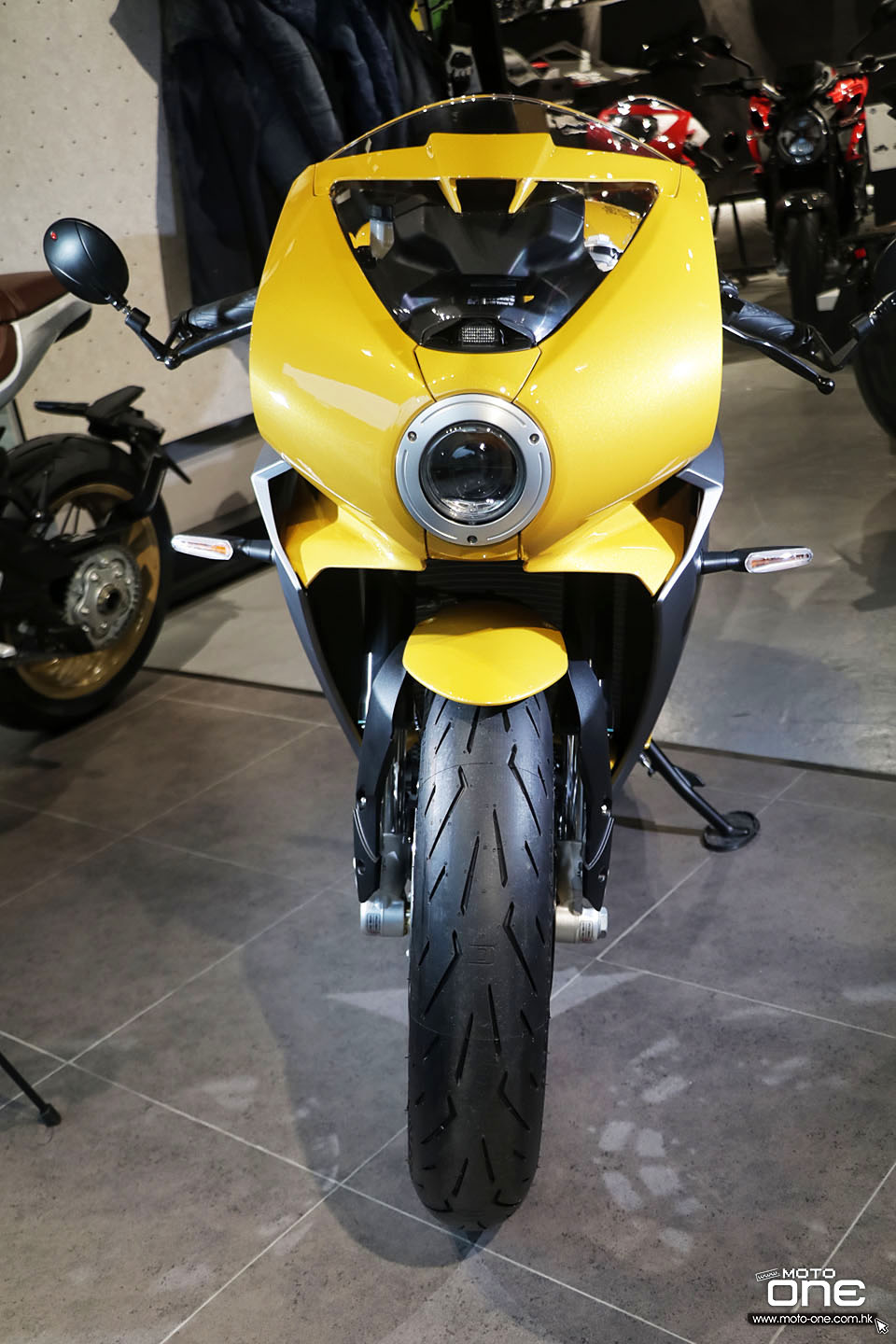 2021 MV_AGUSTA Superveloce 800 S
