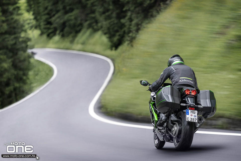 2022 Kawasaki Ninja H2 SX