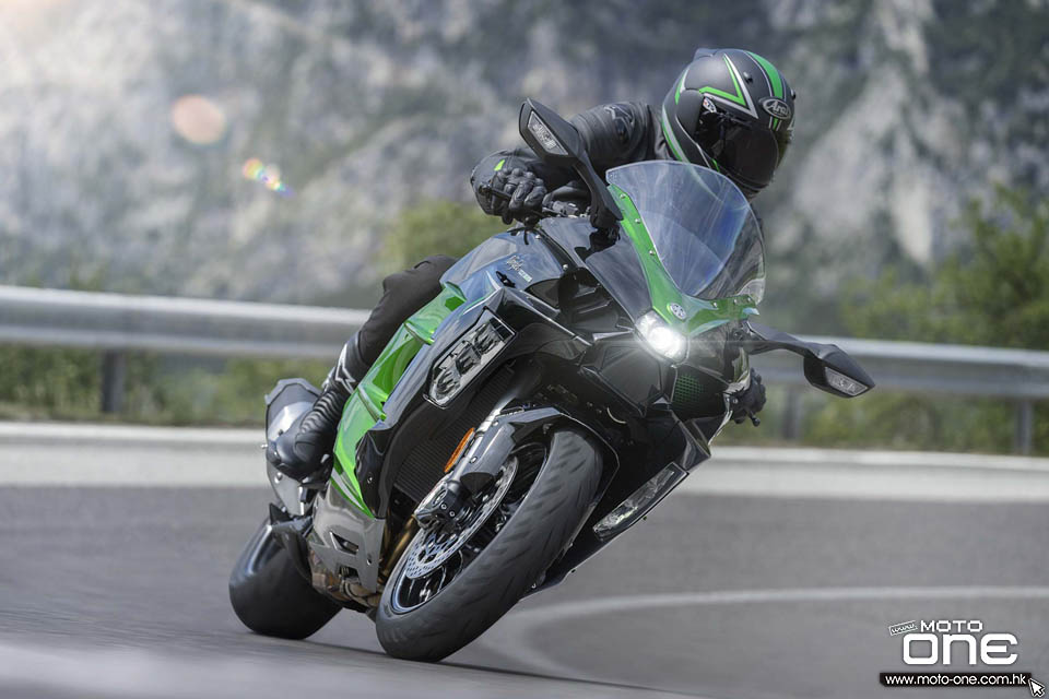 2022 Kawasaki Ninja H2 SX