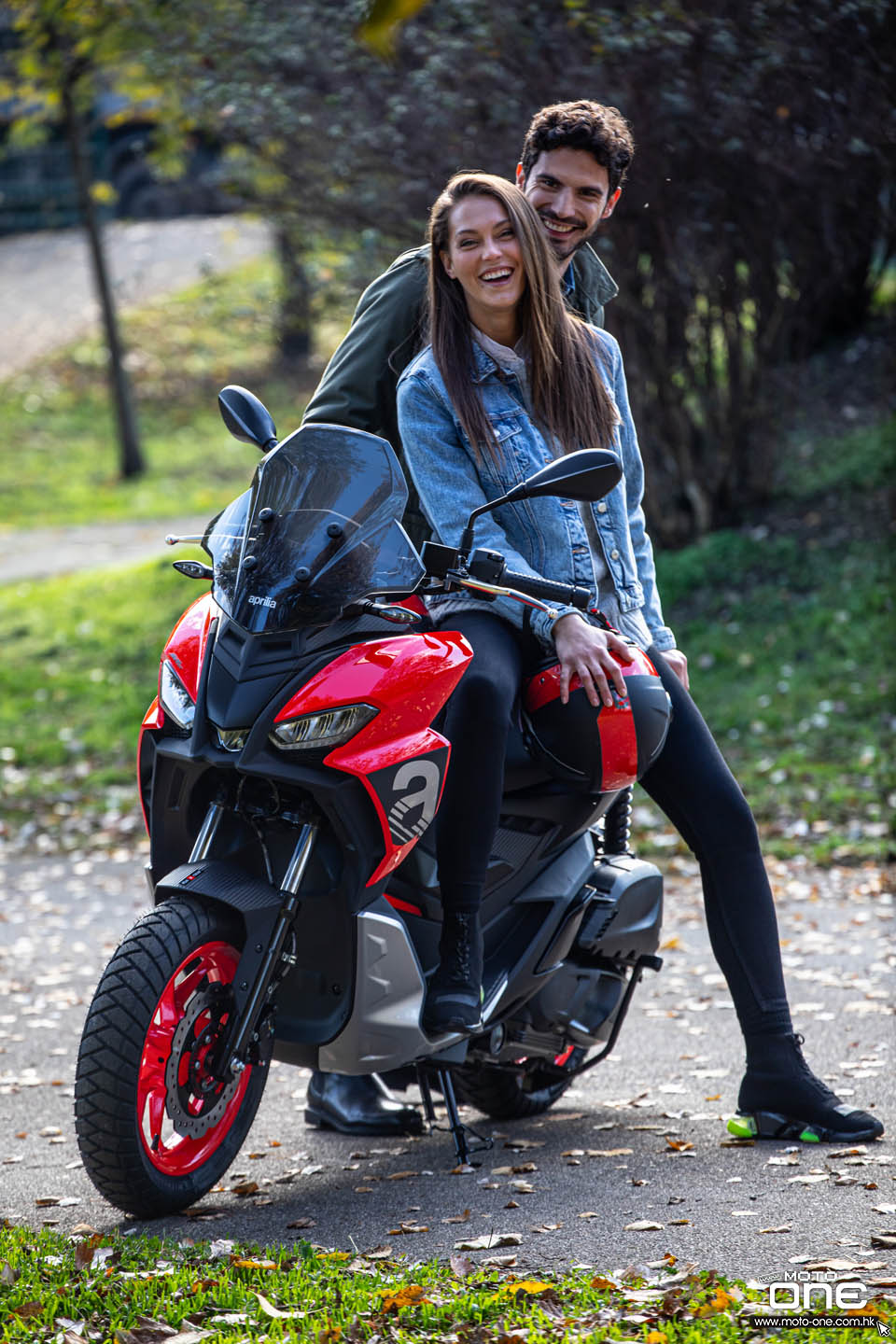 2022 APRILIA SR-GT 200 SPORT