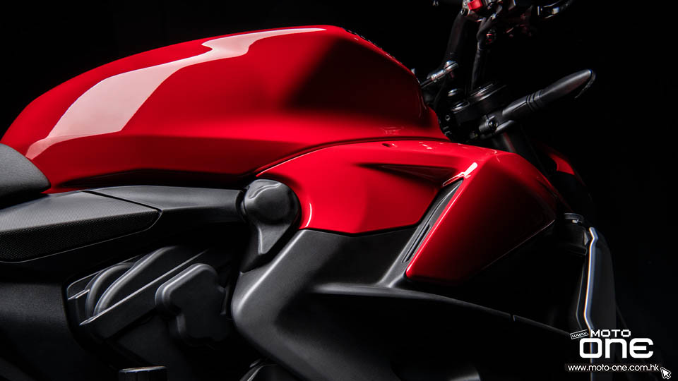 2022 Ducati Streetfighter V2