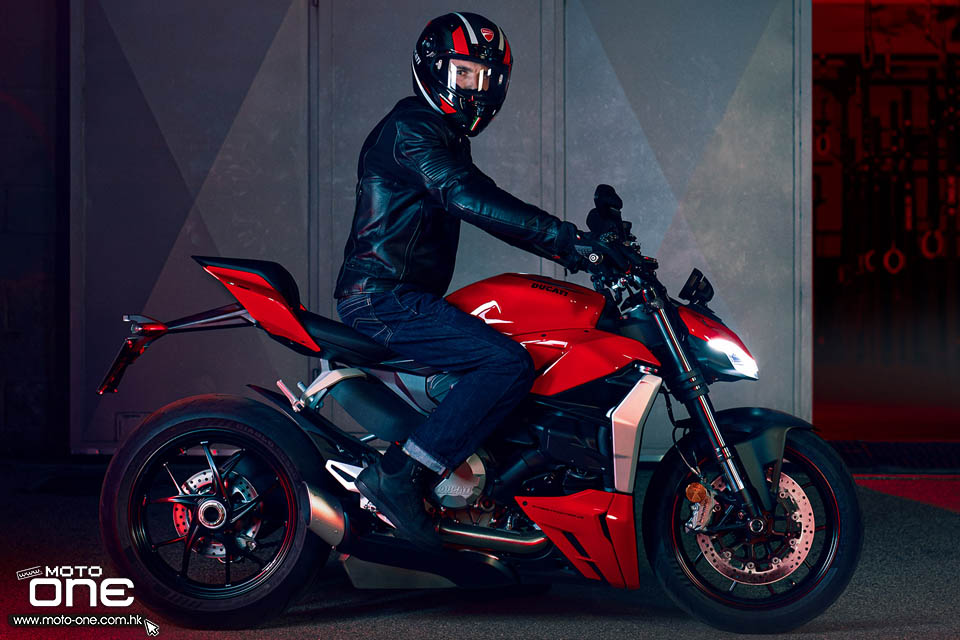 2022 Ducati Streetfighter V2