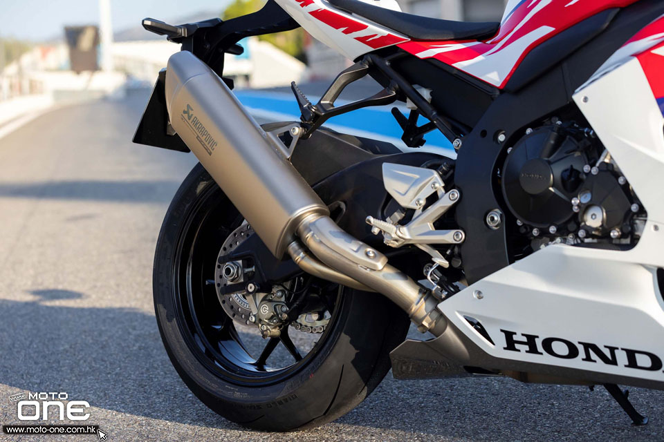 2022 HONDA CBR1000RR-R FIREBLADE SP