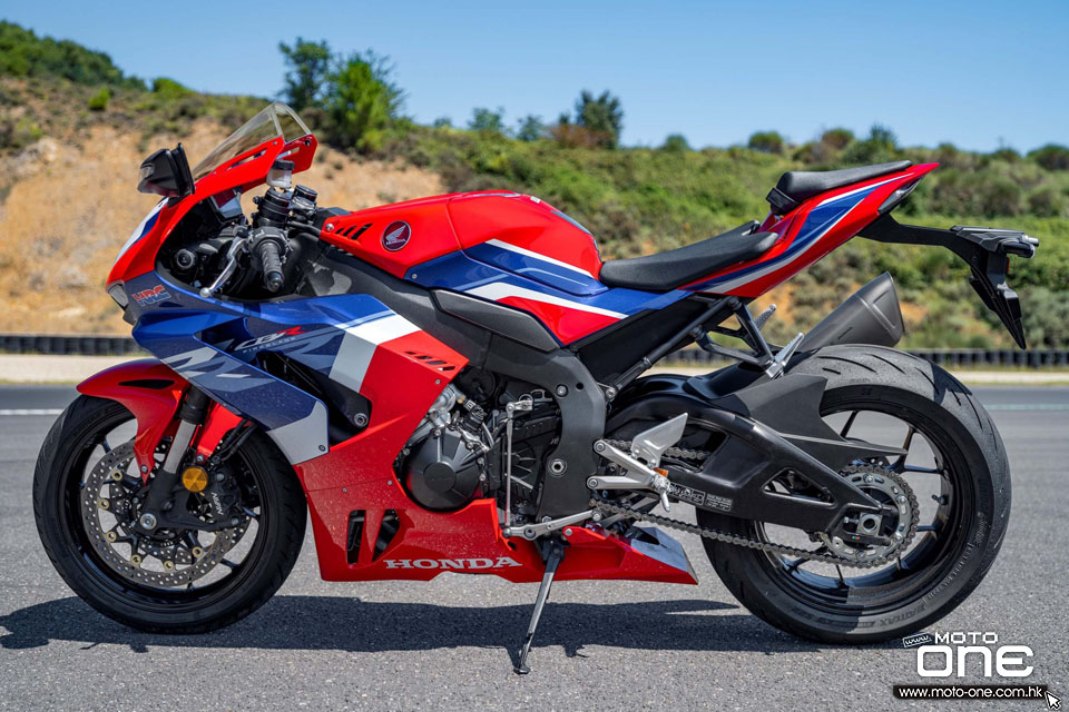 2022 HONDA CBR1000RR-R FIREBLADE SP