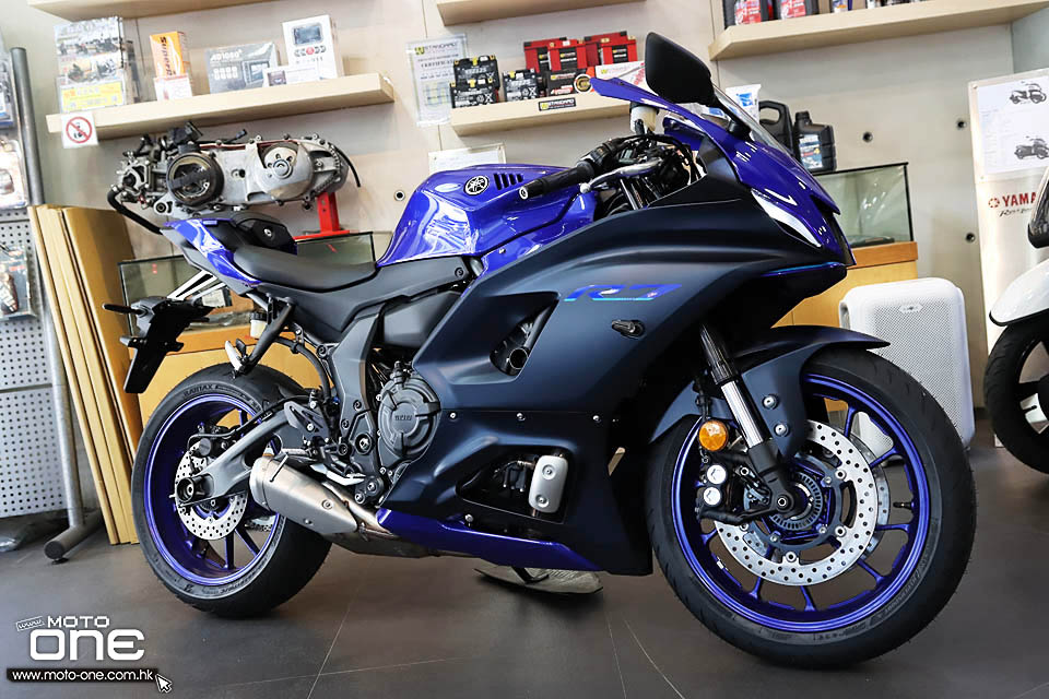 2022 YAMAHA YZF-R7