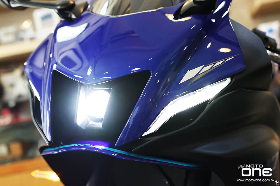 2022 YAMAHA YZF-R7