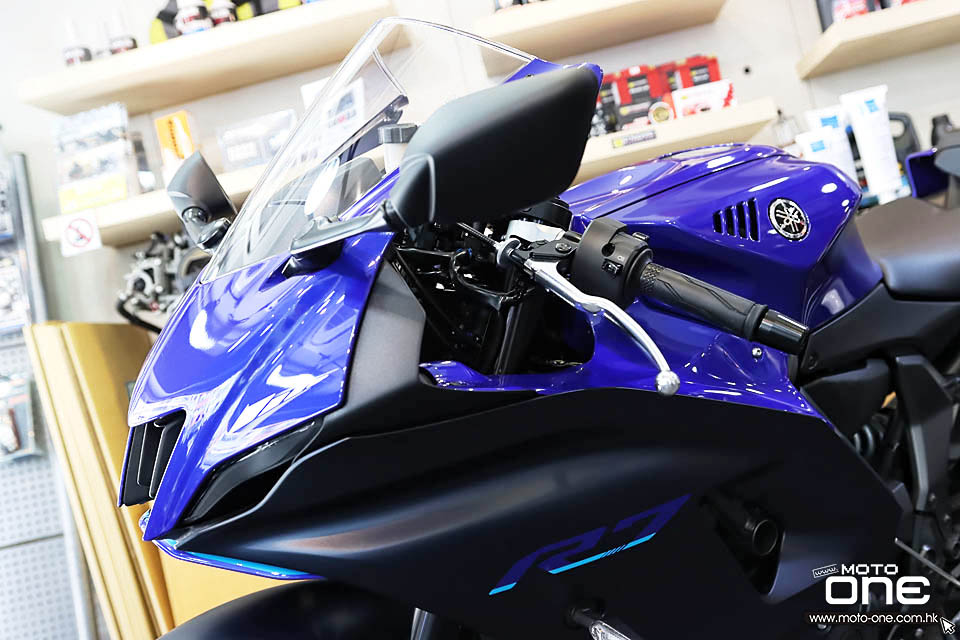 2022 YAMAHA YZF-R7