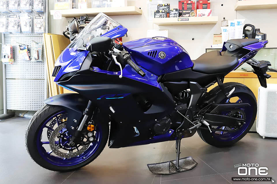 2022 YAMAHA YZF-R7