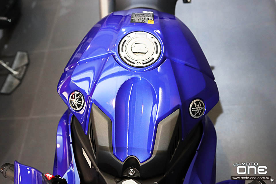 2022 YAMAHA YZF-R1