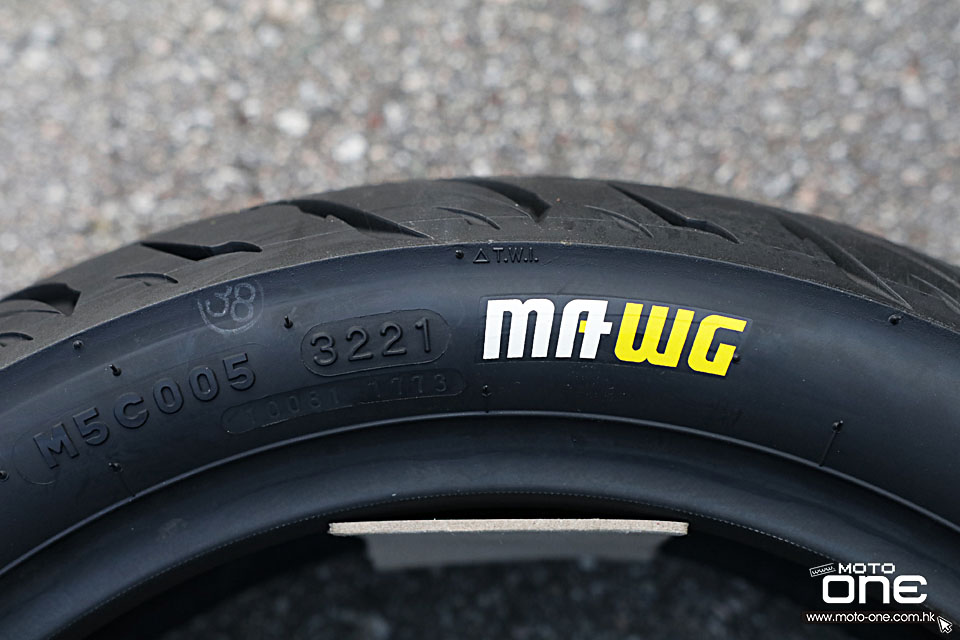 2022 maxxis tire