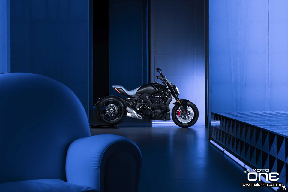 2022 Ducati XDiavel Nera