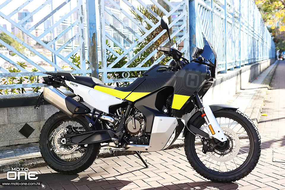 2022 Husqvarna Norden 901