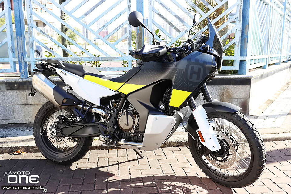 2022 Husqvarna Norden 901