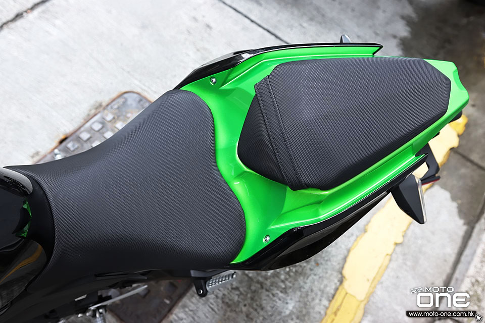 2022 KAWASAKI Z400 ABS