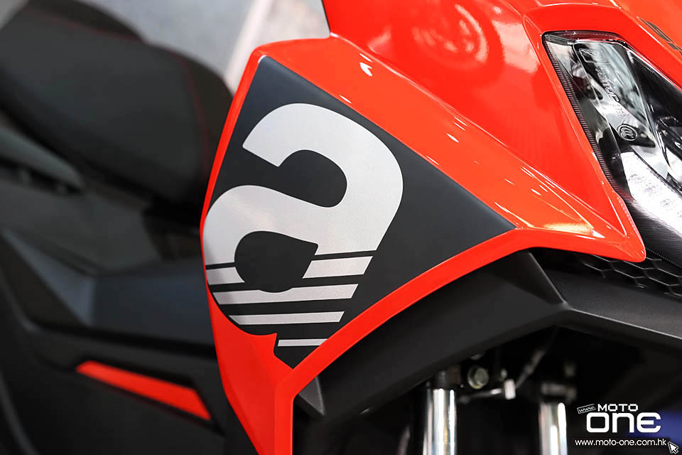 2022 APRILIA SR-GT 200