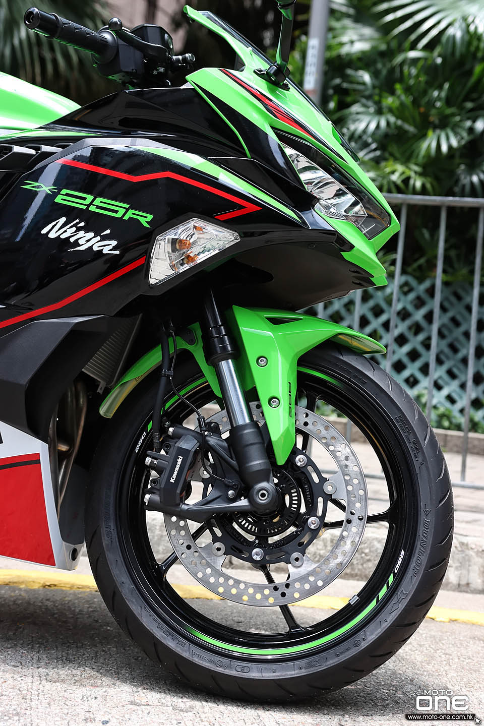 2022 KAWASAKI ZX-25R