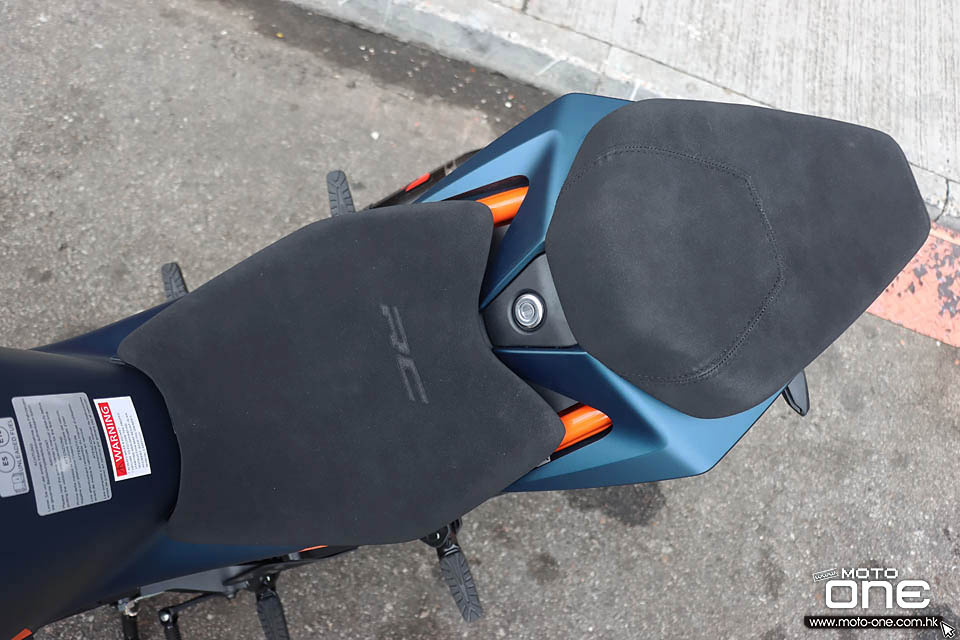 2022 KTM RC390