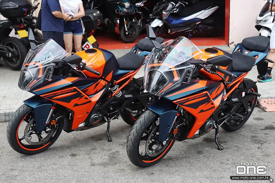 2022 KTM RC390