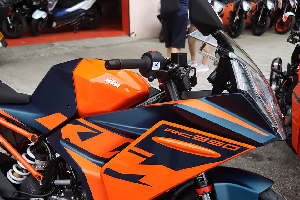 2022 KTM RC390