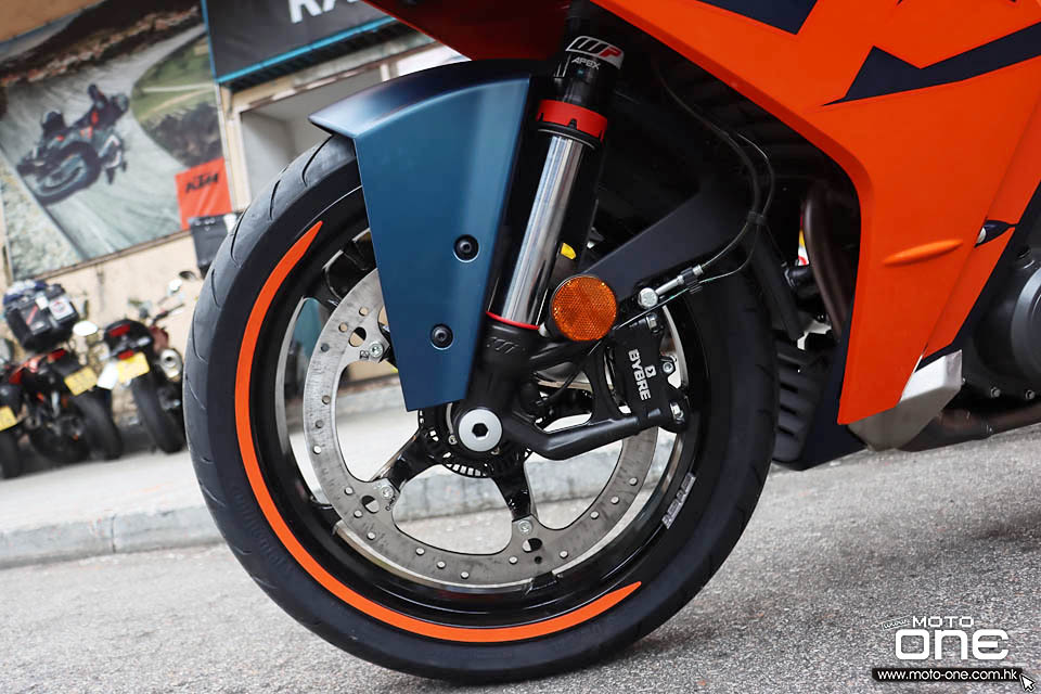 2022 KTM RC390