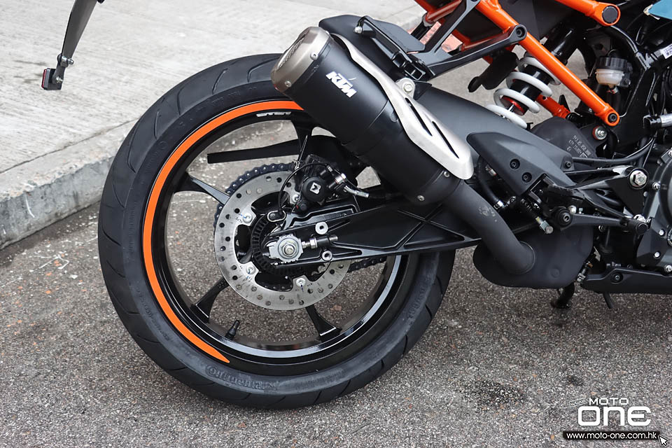 2022 KTM RC390