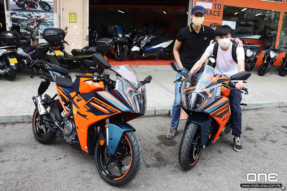 2022 KTM RC390