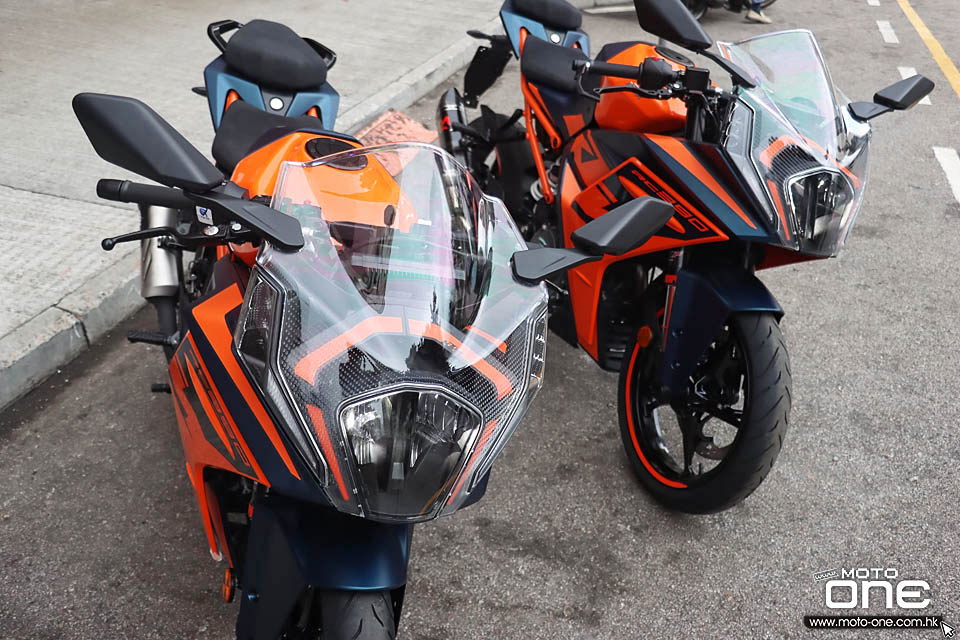 2022 KTM RC390