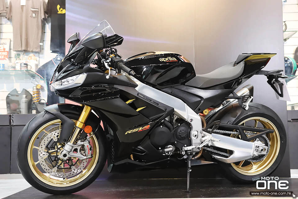 2022 Aprilia RSV4 Factory Ultra Dark