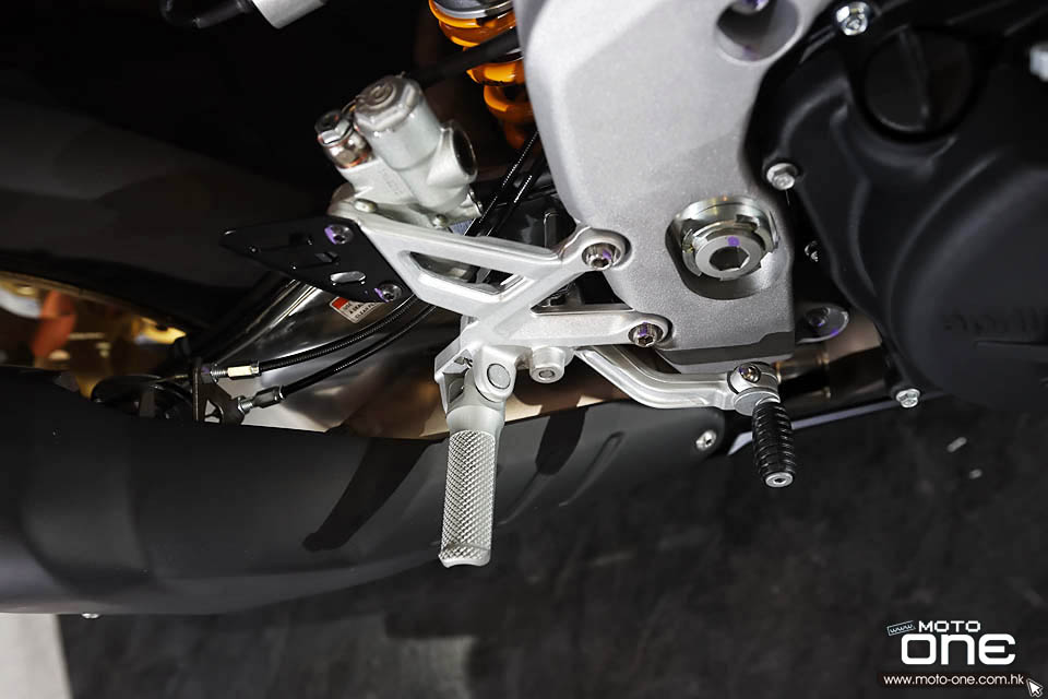 2022 Aprilia RSV4 Factory Ultra Dark