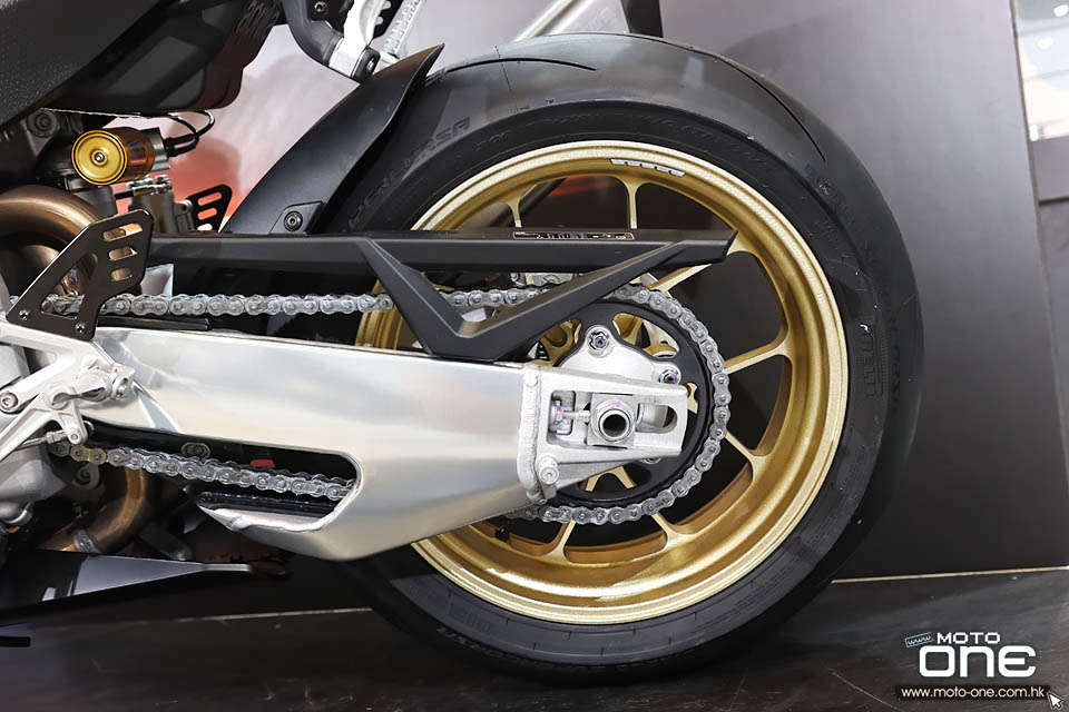 2022 Aprilia RSV4 Factory Ultra Dark