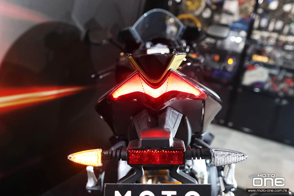 2022 Aprilia RSV4 Factory Ultra Dark