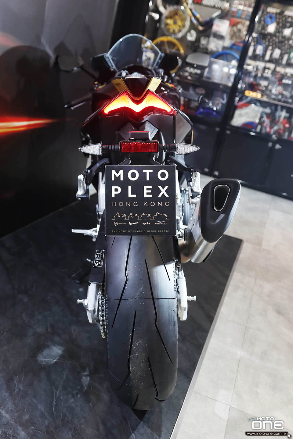 2022 Aprilia RSV4 Factory Ultra Dark