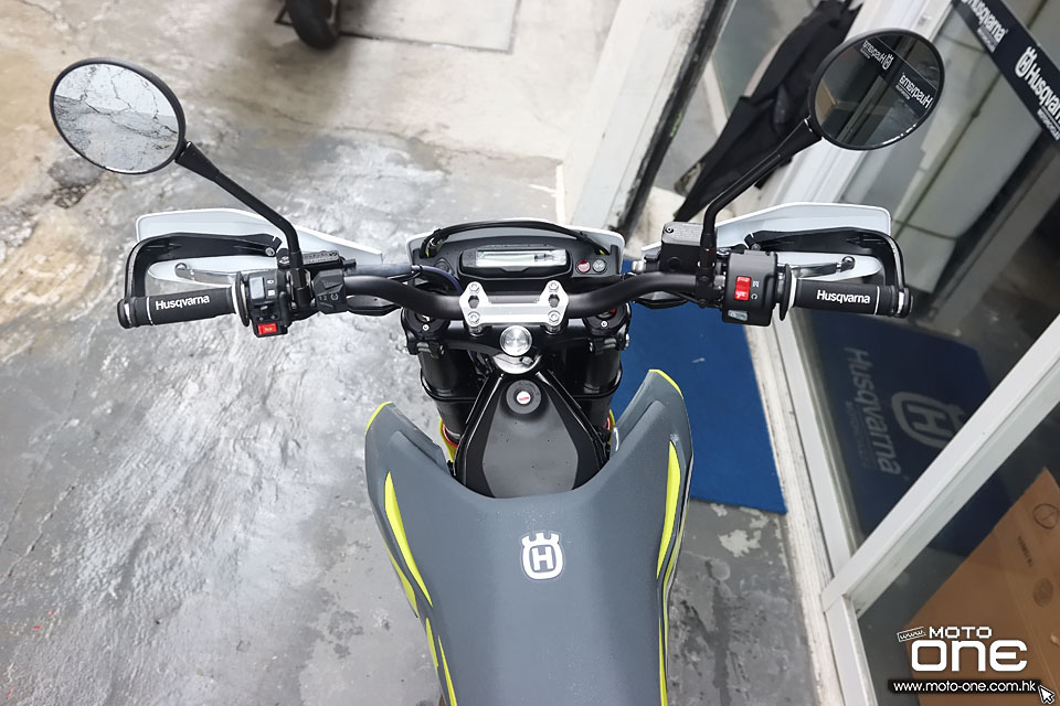 2022 Husqvarna 701 Supermoto